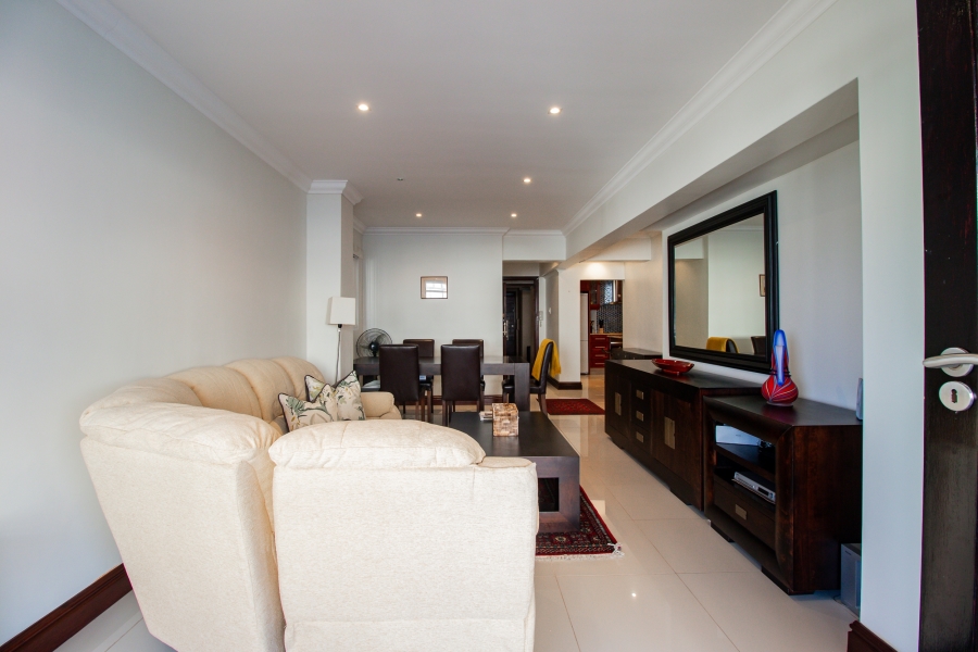 2 Bedroom Property for Sale in Sea Point Western Cape